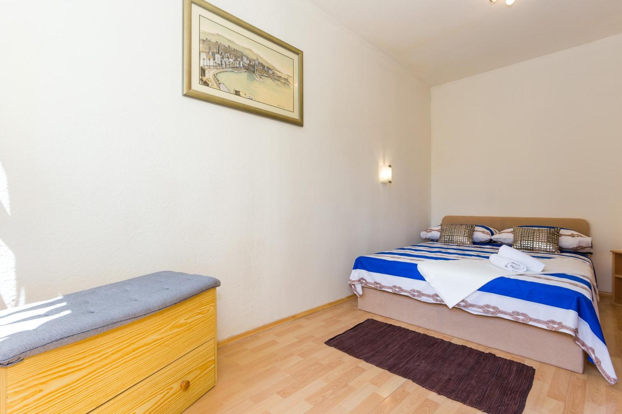 Apartments With Wifi Split - 13957 Room photo